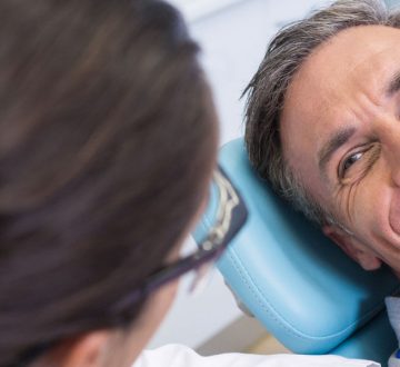 12 Signs You Need to See a Dentist
